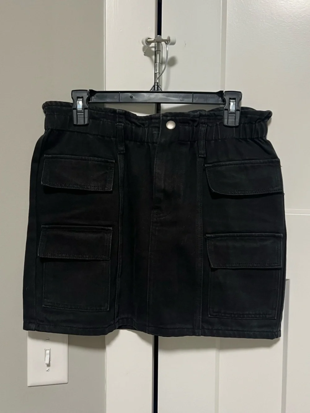 Casual Black Cargo Pocket Mini Skirt